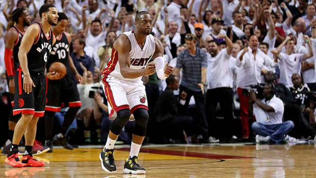 wade-vs.-raptors-game-4.jpg